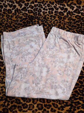 Tahari Pajama Lounge Capri Pants Size M